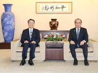 2月12日（木曜日）宇山秀樹　南極条約協議国会議担当大使