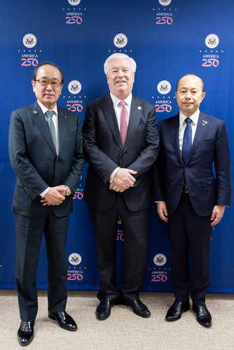 写真：米国大使