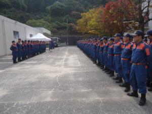 写真：出発式の様子