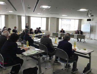 写真:会議風景1枚目