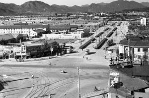 写真:完成したマッカーサー道路