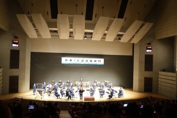 写真:文化の祭典 中学校の部の様子1