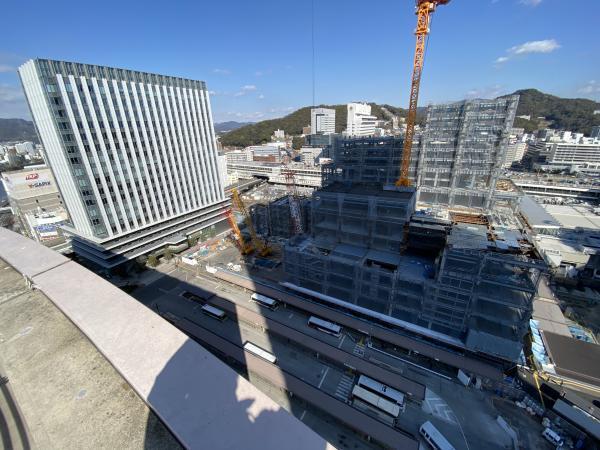 上空からの広島駅南口広場の写真1