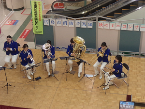 写真：上から見た演奏の様子です。