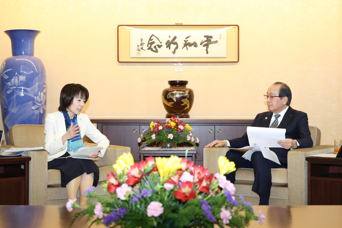 写真：会談の様子