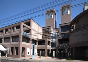 写真：安芸区民文化センター・安芸区図書館2