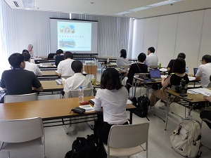 写真:講義の様子