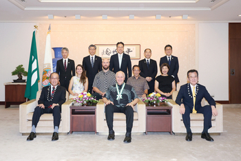 名誉市民称号贈呈式