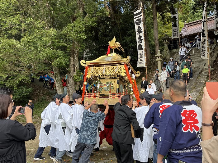 亀山八幡神社祭りはやし行事見学会