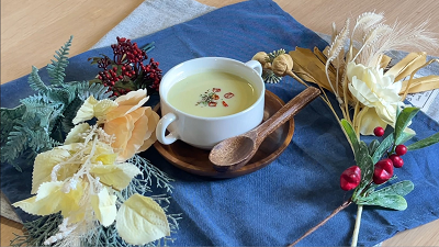 写真:丸ごと枝豆とジャガイモのポタージュスープ