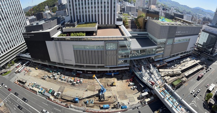 広島駅南口広場の全景写真