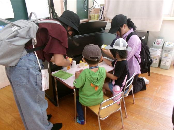 写真：みんなで一緒に