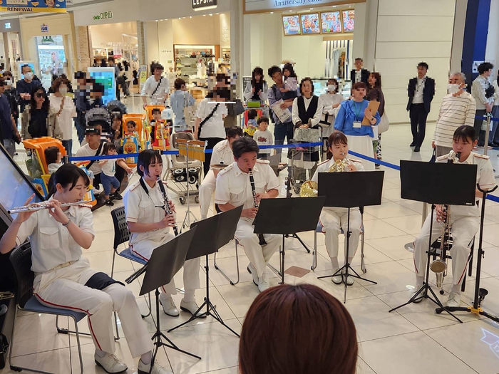 祇園のイオンでのイベントに出演した際の写真です