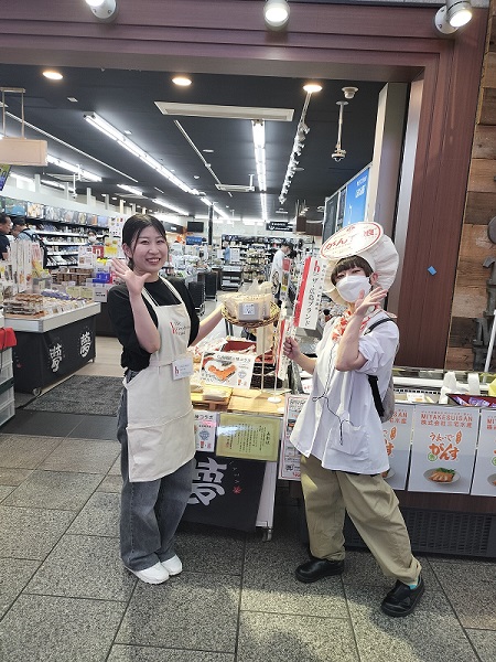 写真：昨年の店頭販売1