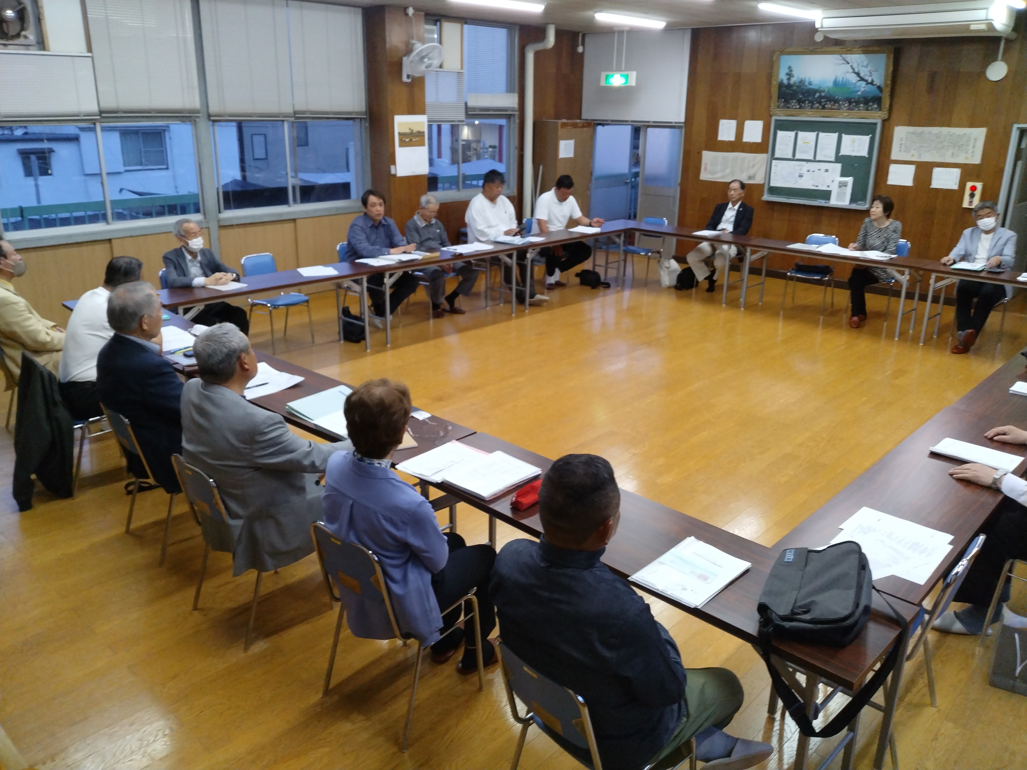 写真：会議の様子1