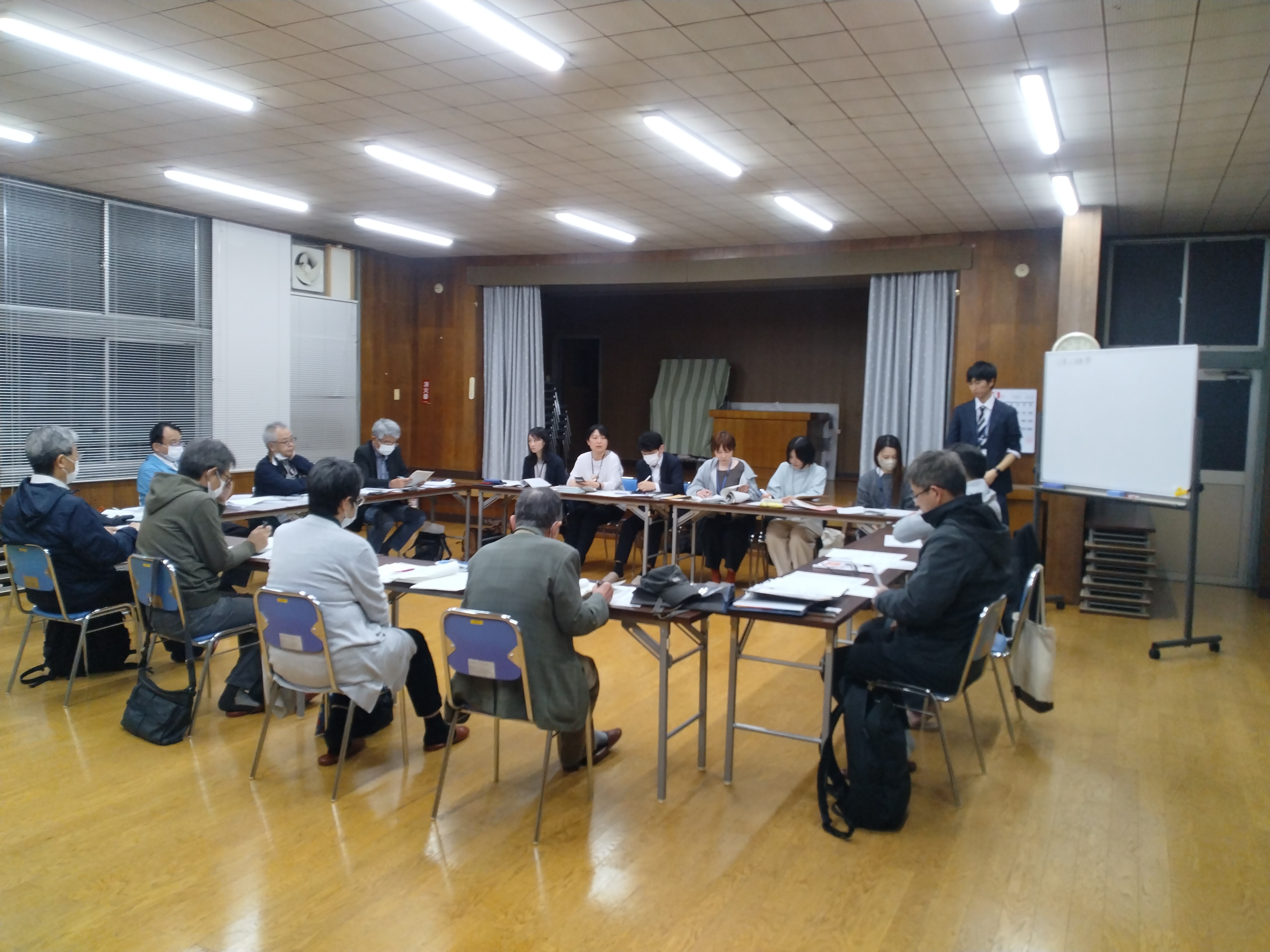 写真：会議の様子2