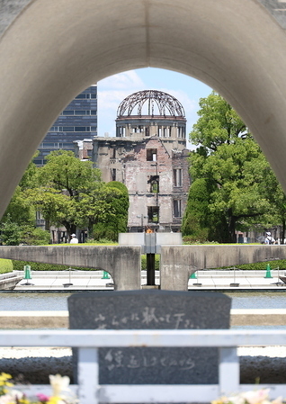 「平和の灯」