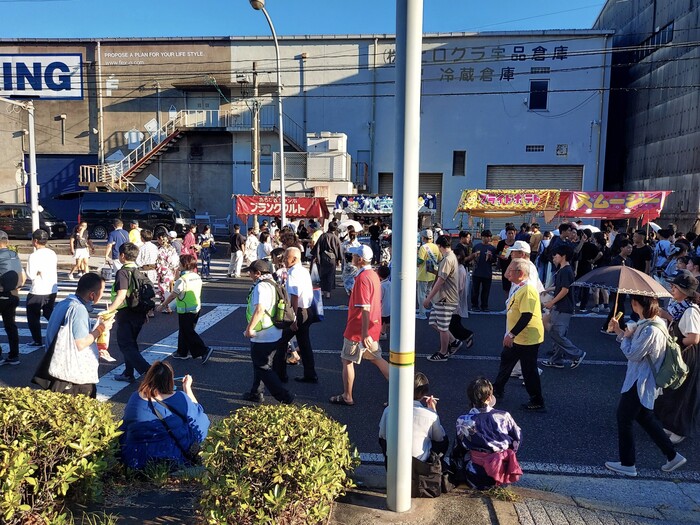 街頭啓発活動及びパトロールのようす