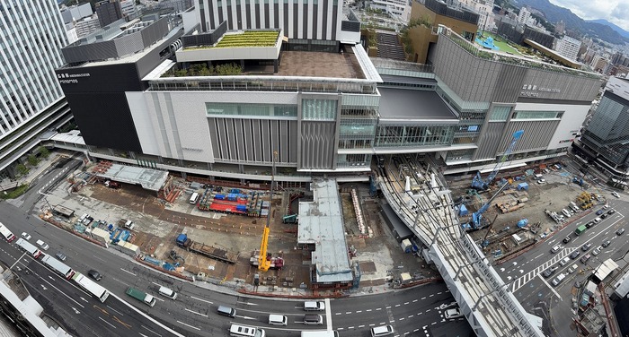 広島駅南口広場の全景写真