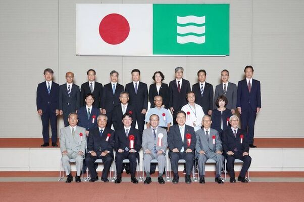 写真:団体受賞者の皆さん