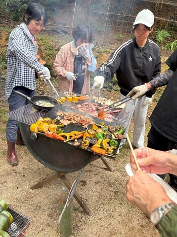 BBQをしている様子