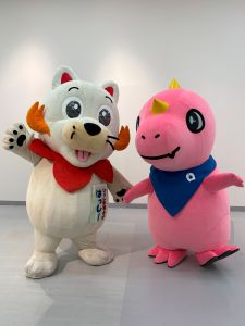 ひろしま都市犬はっしーとのツーショット