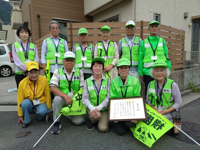 写真:受賞団体代表者