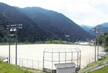 写真：湯来運動場