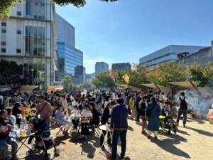 写真：エキキタ・カラフルマルシェ