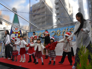 写真：西区3まちリレークリスマスイベント（横川）