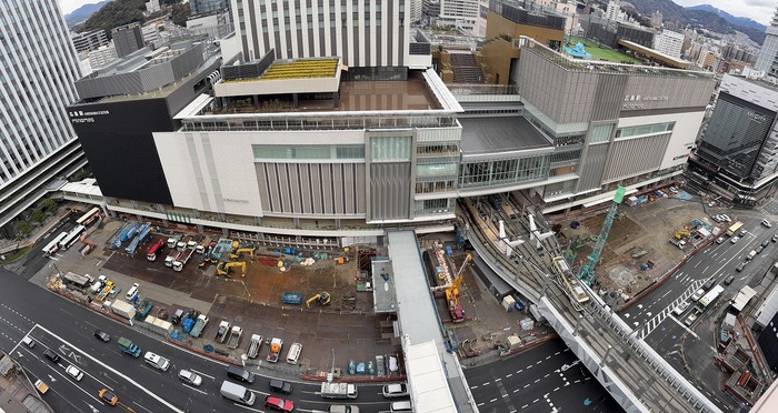 広島駅南口広場の全景写真