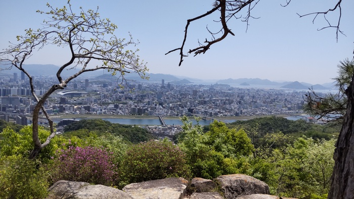 西区の山
