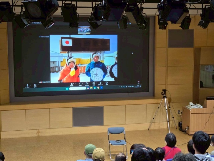 昭和基地とのLIVEトーク1