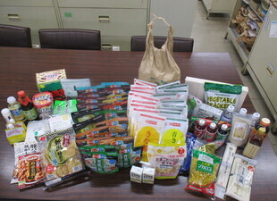 写真：環ッハッハinよしじまで提供された食品