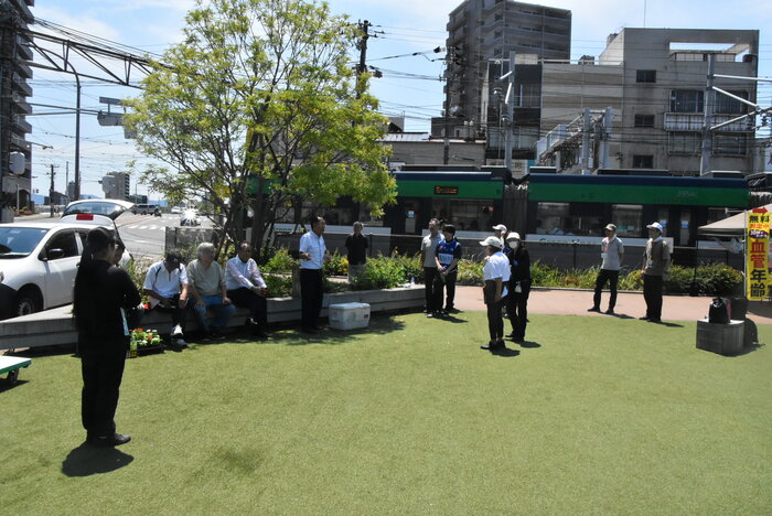 西広島駅周辺花いっぱい実行委員会 春の植え替え (4)