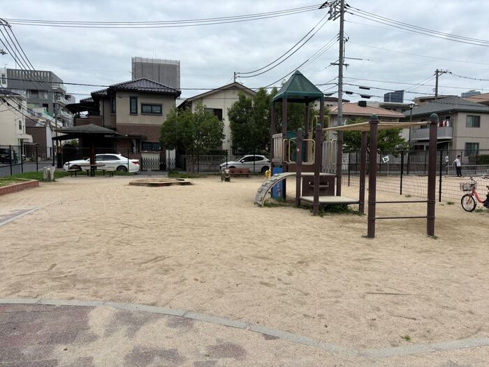 パネル遊具