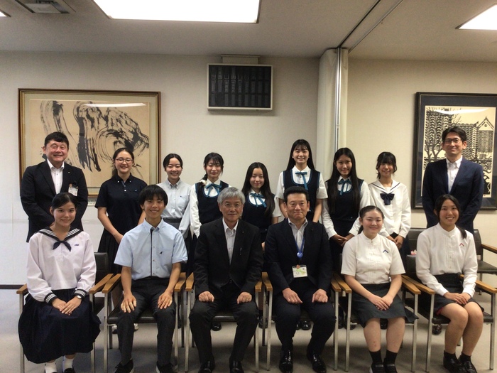 参加者の集合写真