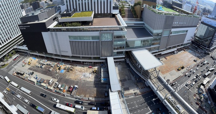 広島駅南口広場の全景写真