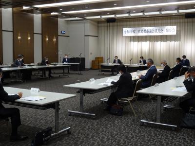 広島市議会議長会臨時会の様子