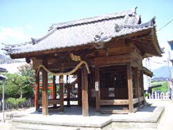 中須稲生神社の画像