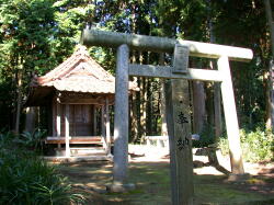岩鼻神社