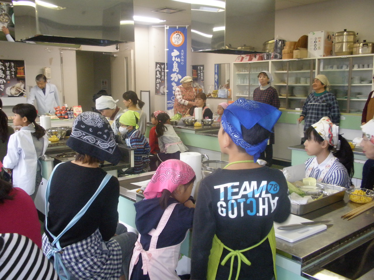 広島かき親子料理教室の写真