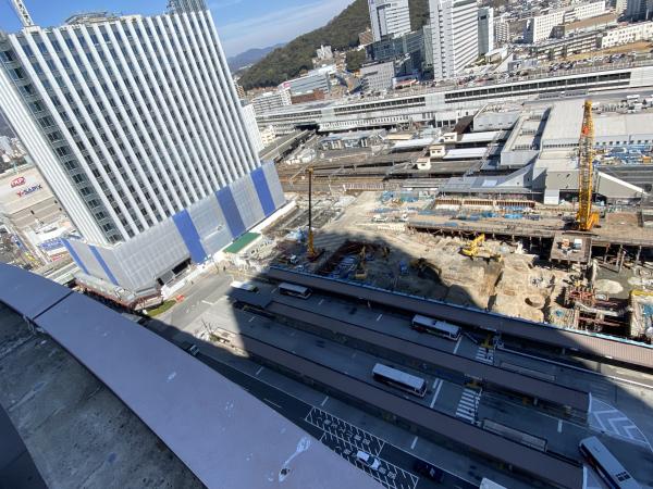 上空からの広島駅南口広場の写真1