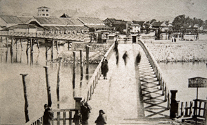 明治初期の相生橋風景の写真