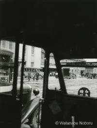広島駅前　バス車内から 【写真】　昭和10年（1935年）6月16日　渡辺襄撮影